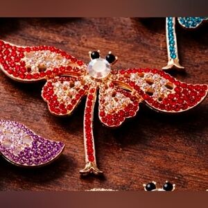 Red, Mint Colorful Crystal Dragonfly Brooch
